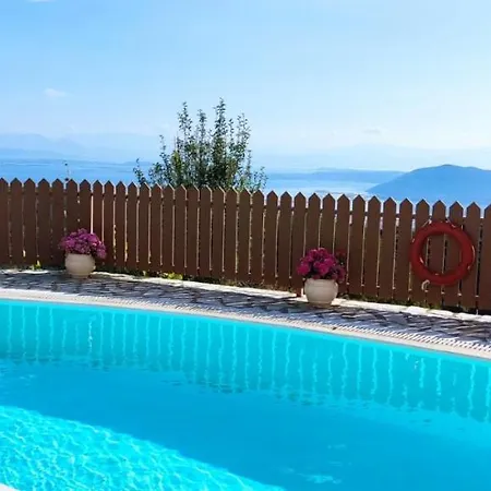 Anemomilos * Ασπρογερακάτα